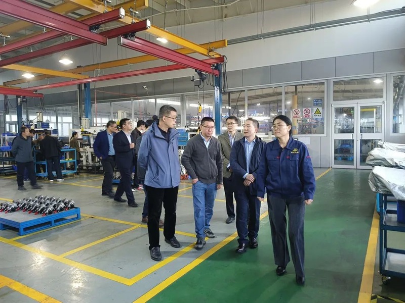 青島力克川液壓機械有限公司協辦國家標準審查會議在青島勝利召開！5.jpg
